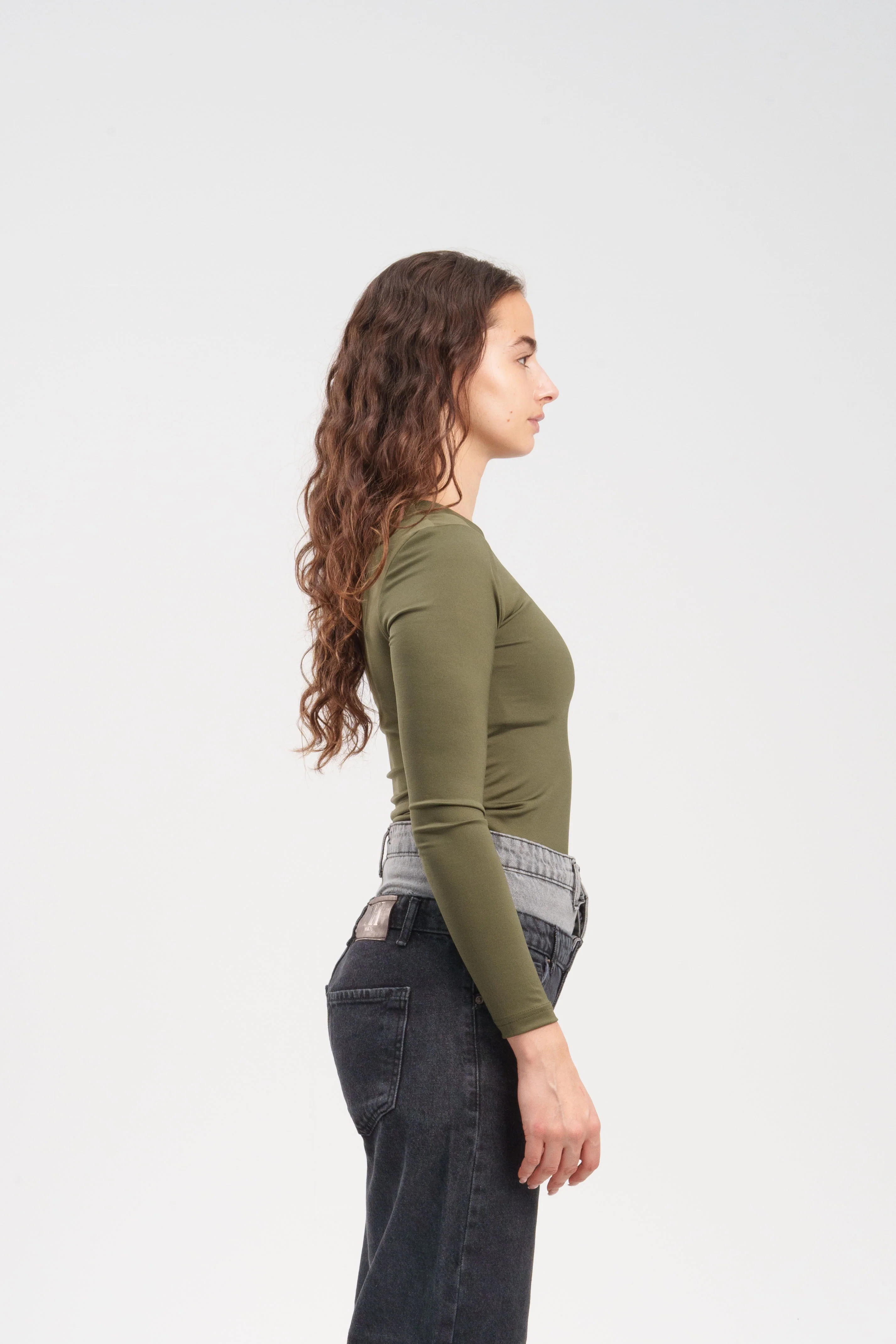 Long-Sleeve Crewneck Top - Image 16
