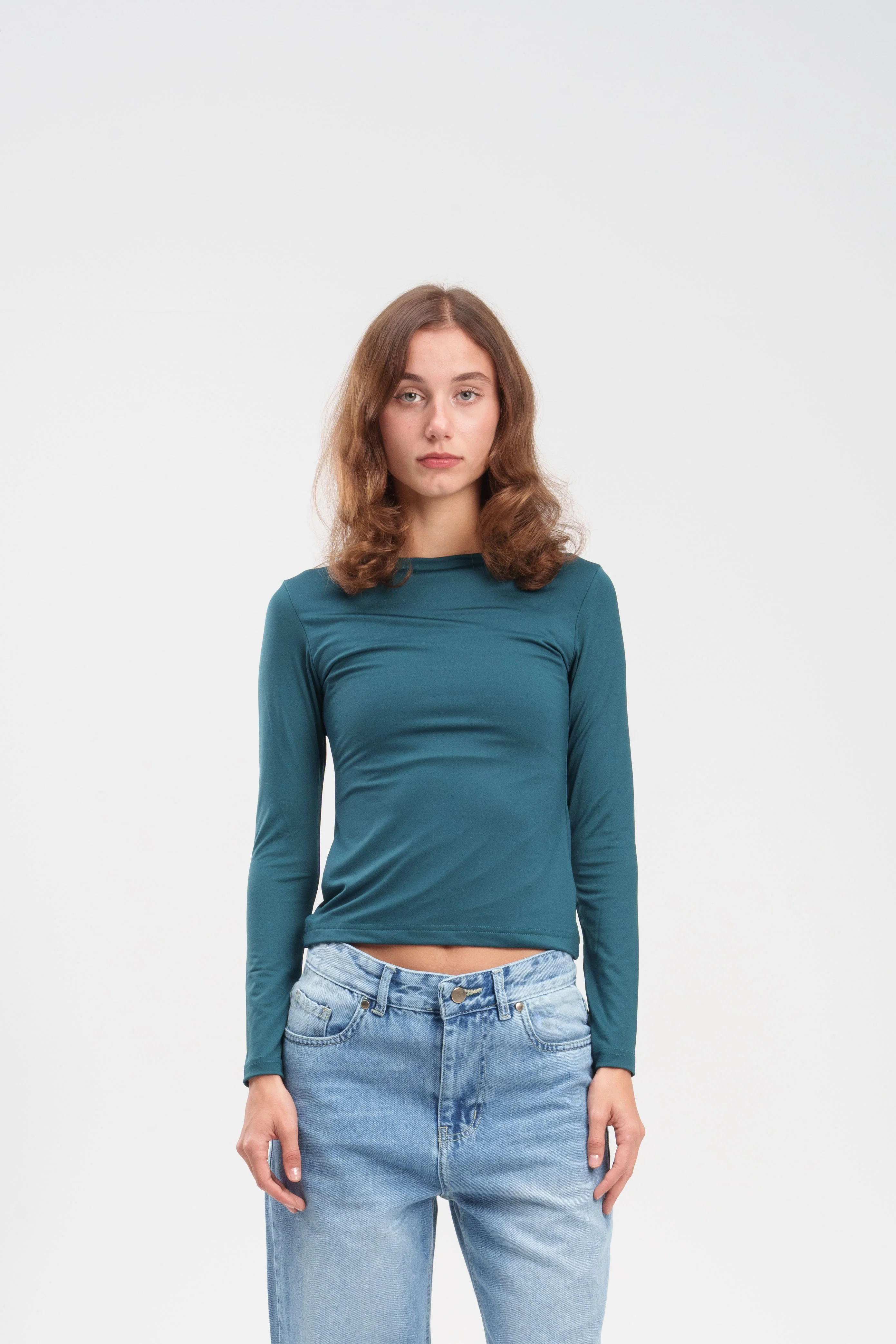 Long-Sleeve Crewneck Top - Image 17