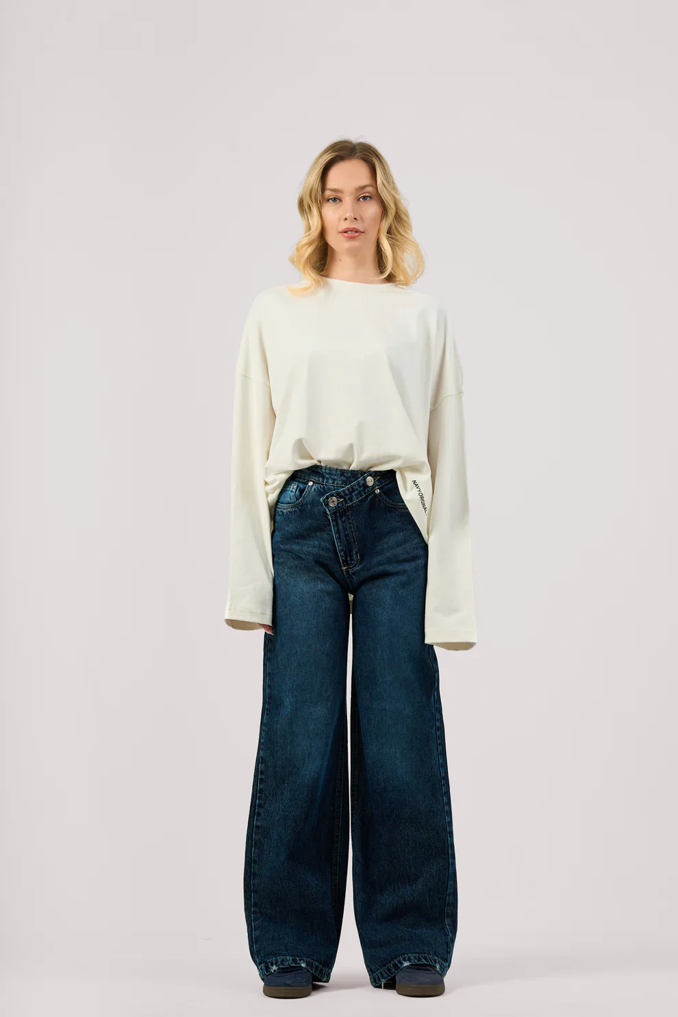 GN06- Women's Wide-Leg Denim - Image 3