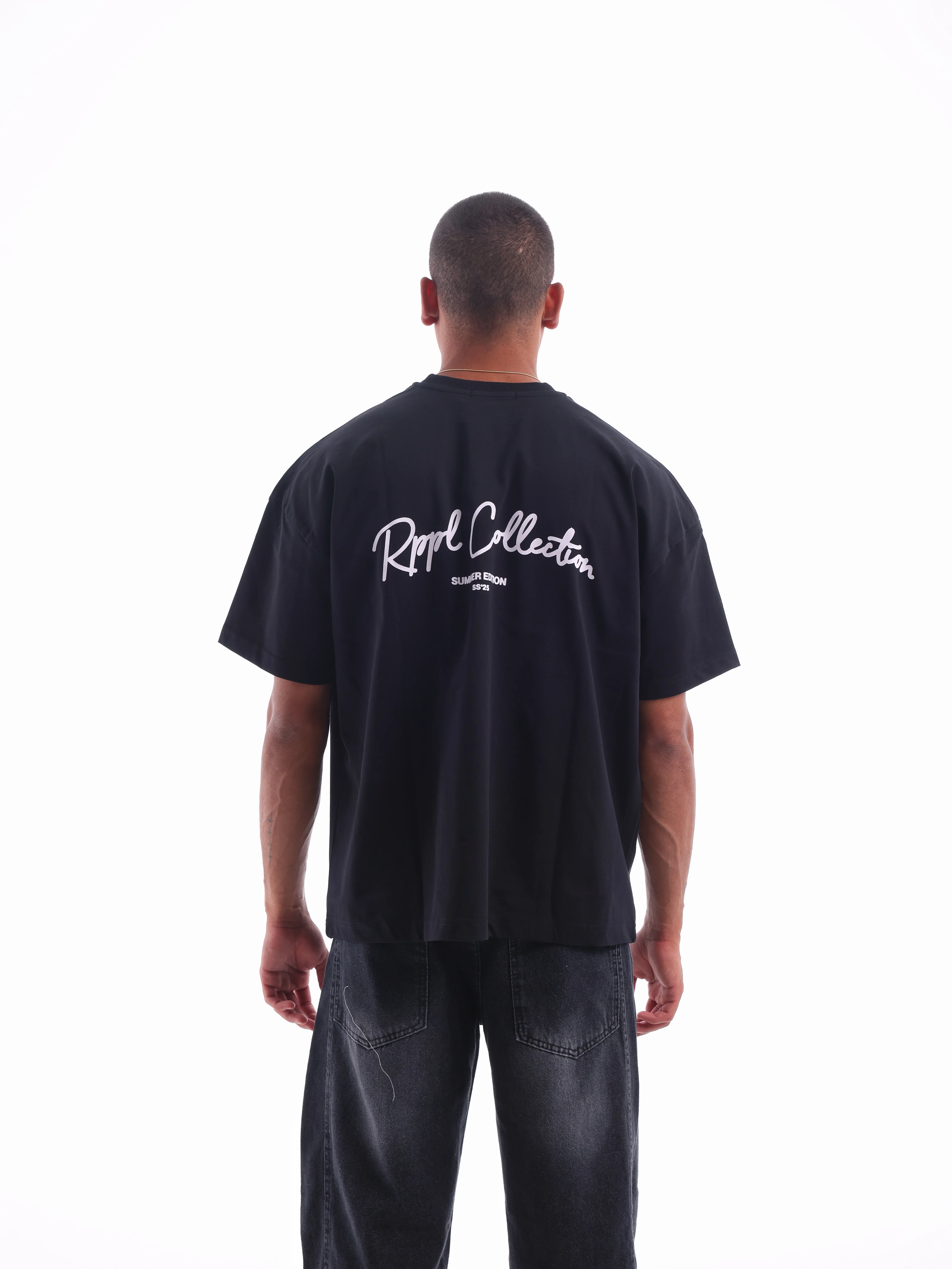Oversized R2 T-Shirt - Image 10