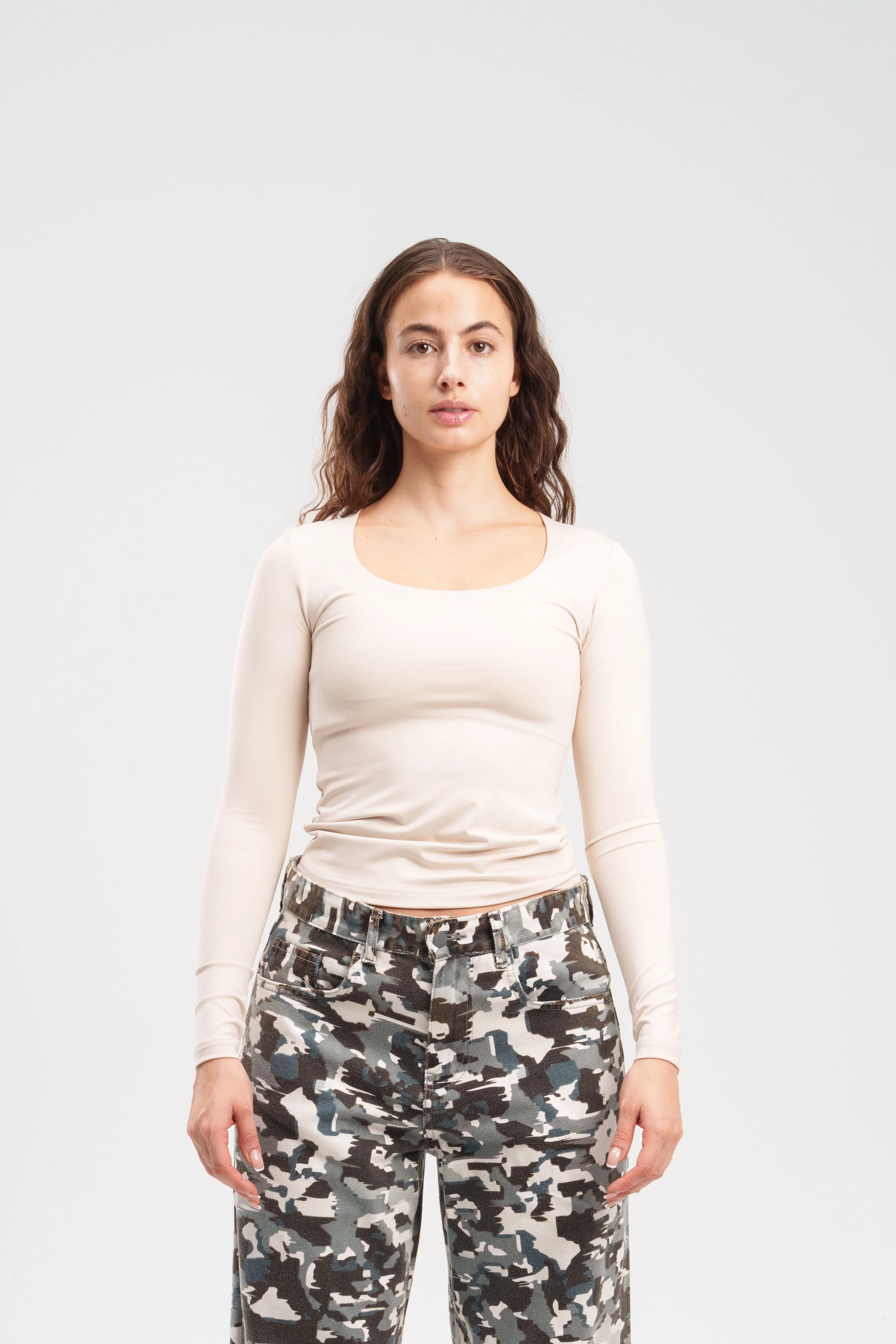 Long-Sleeve Square Neck Top - Image 33