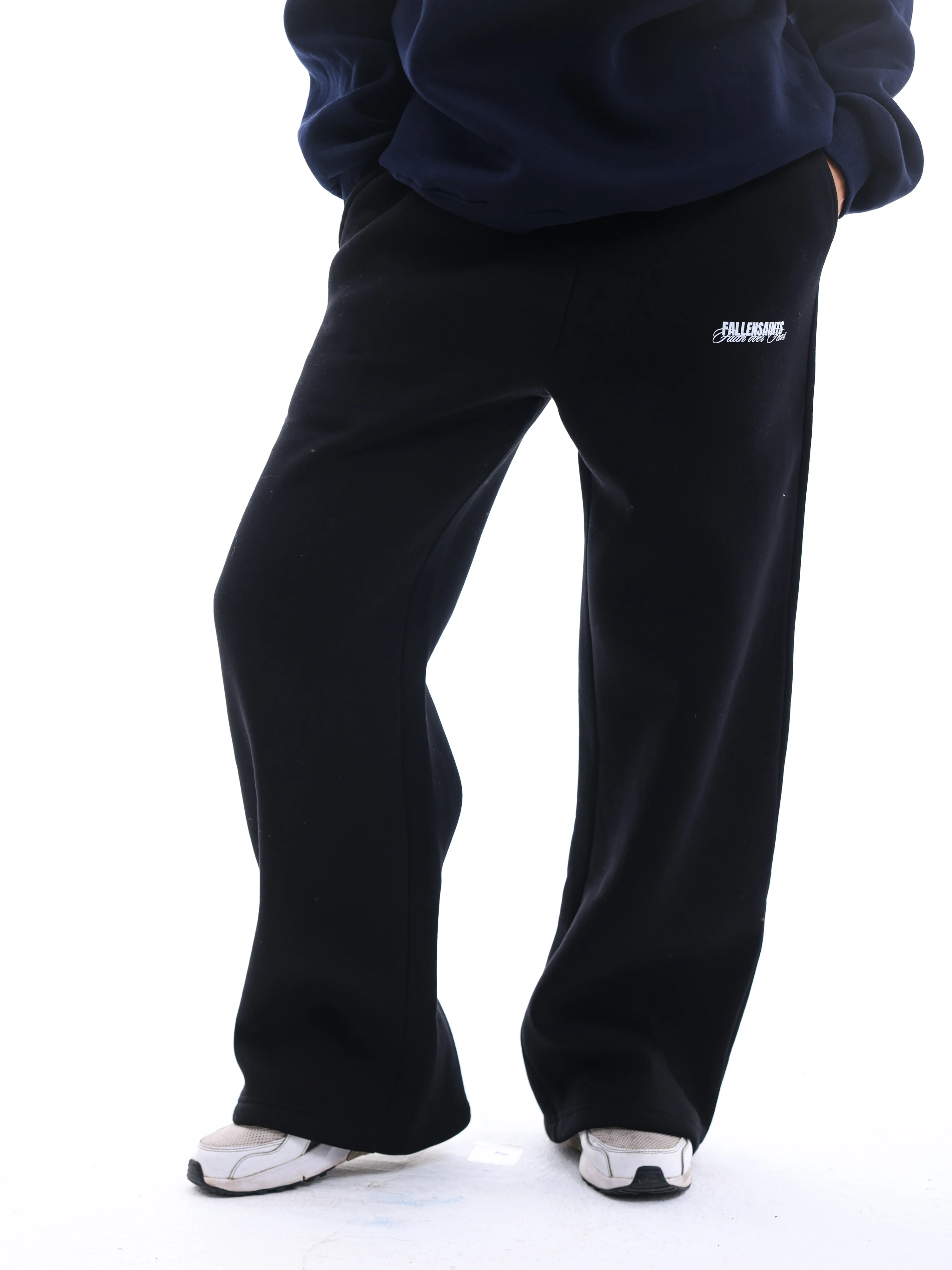Sweatpants - Image 10