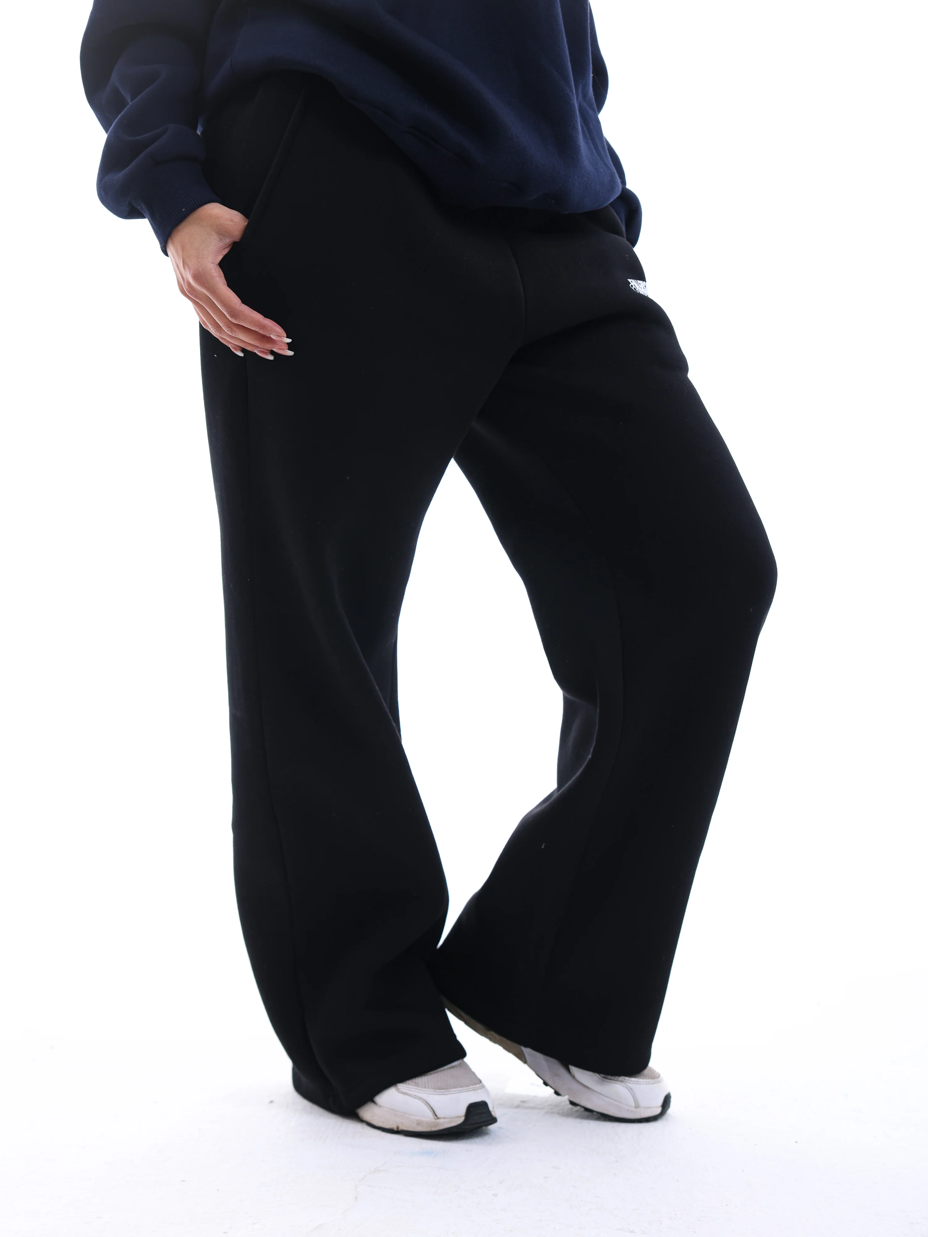 Sweatpants - Image 11