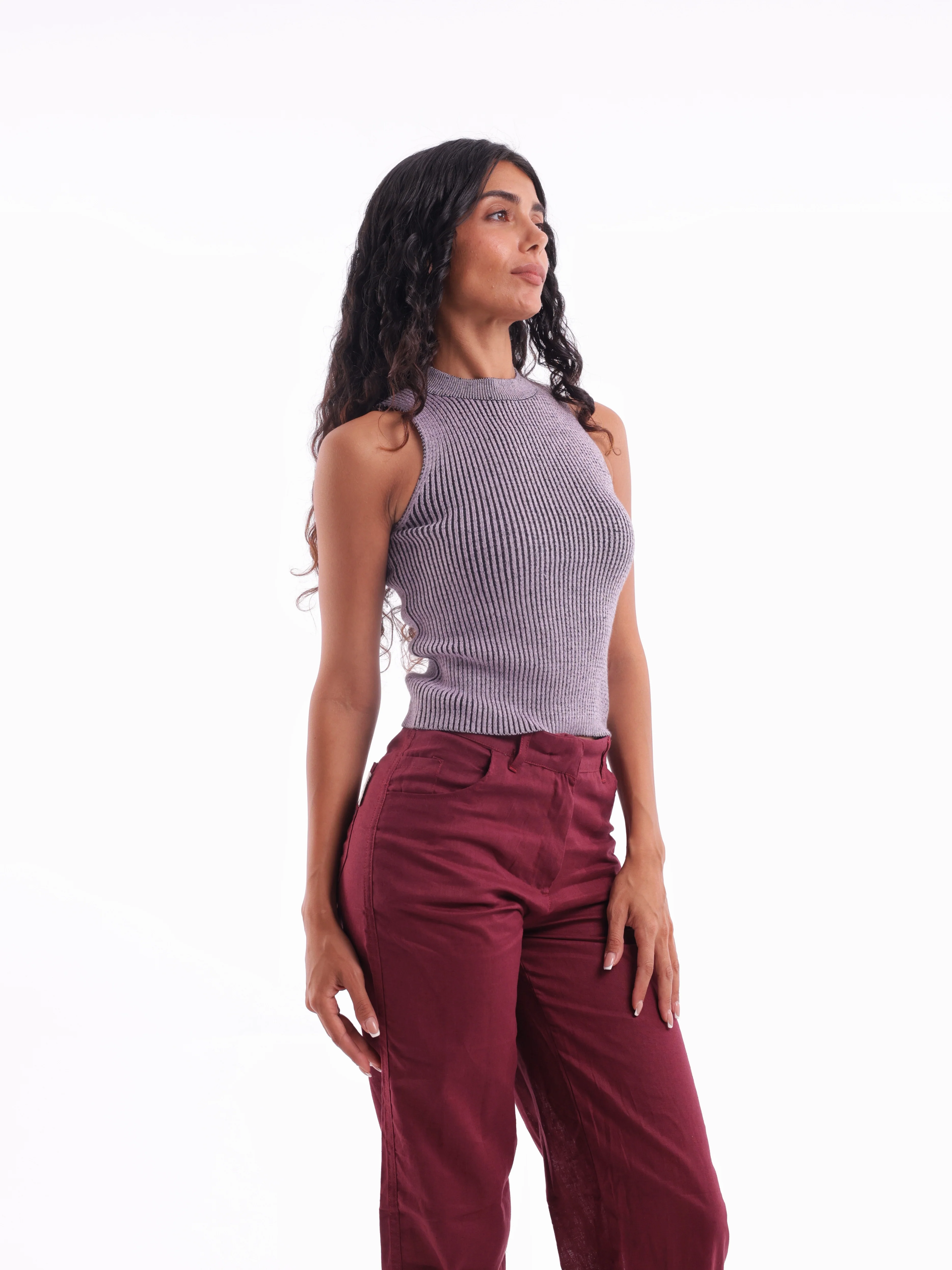 Two-Tone Knit Tank Top - Image 11