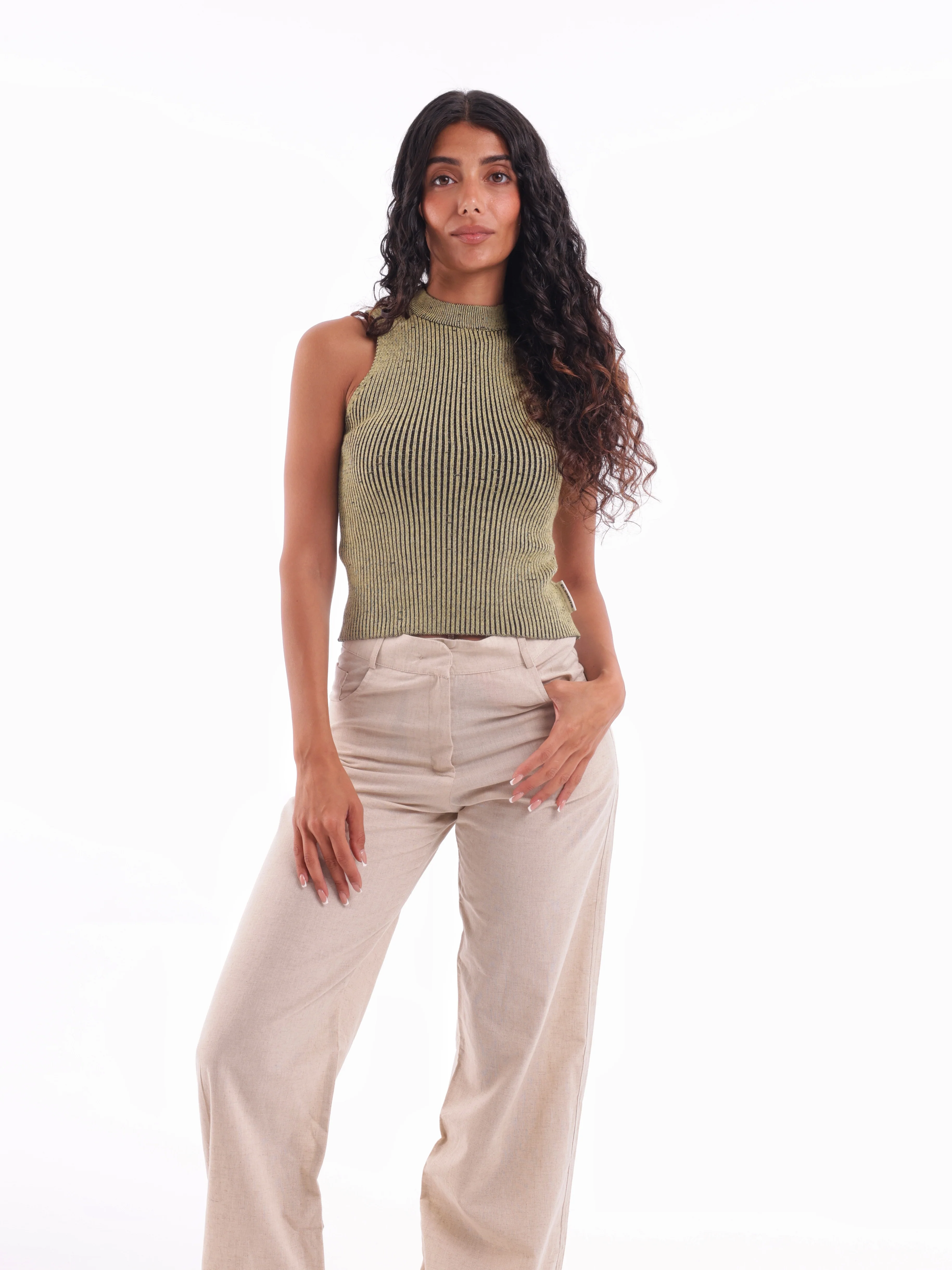 Two-Tone Knit Tank Top - Image 13