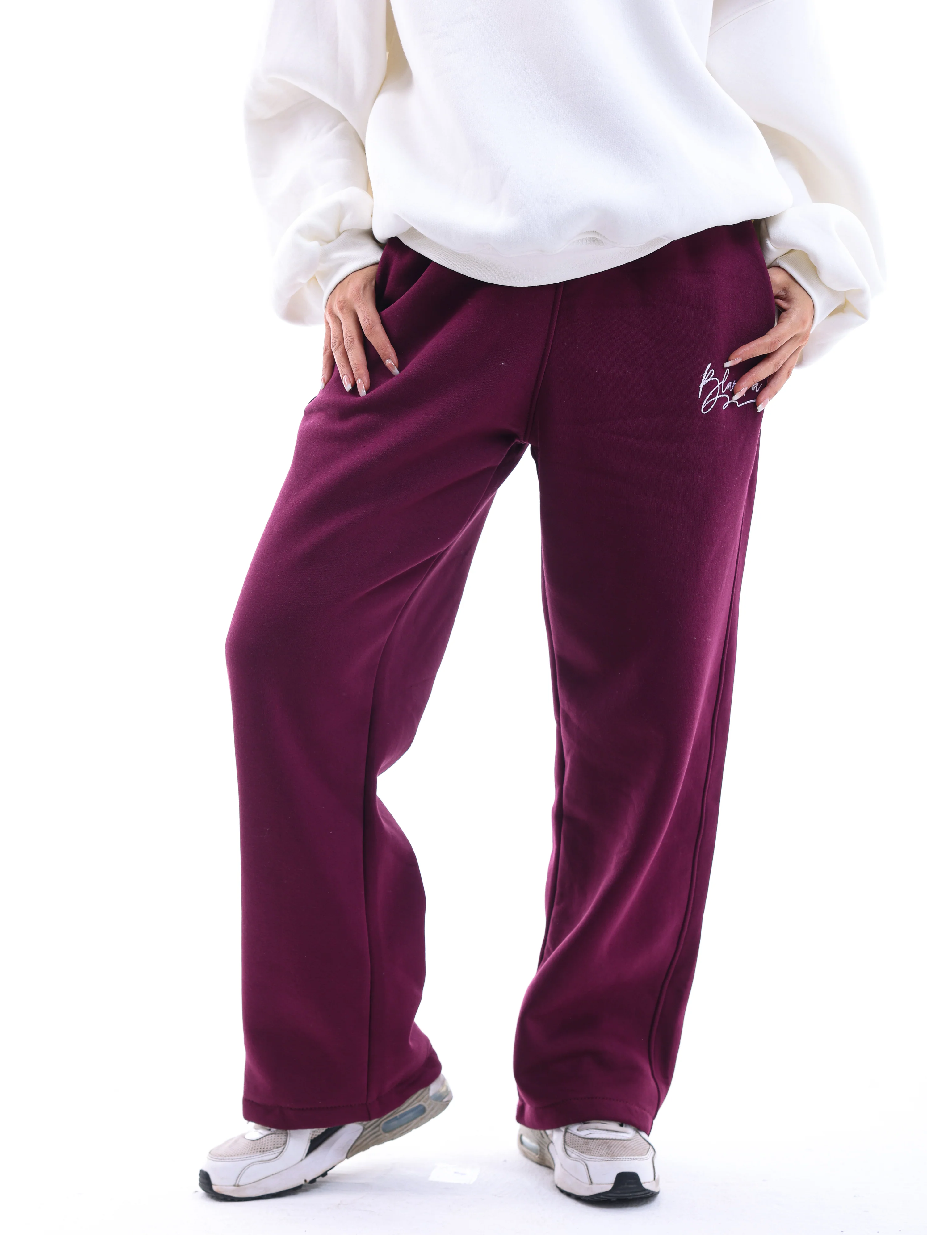 Winter Boxy Sweatpants - Image 13
