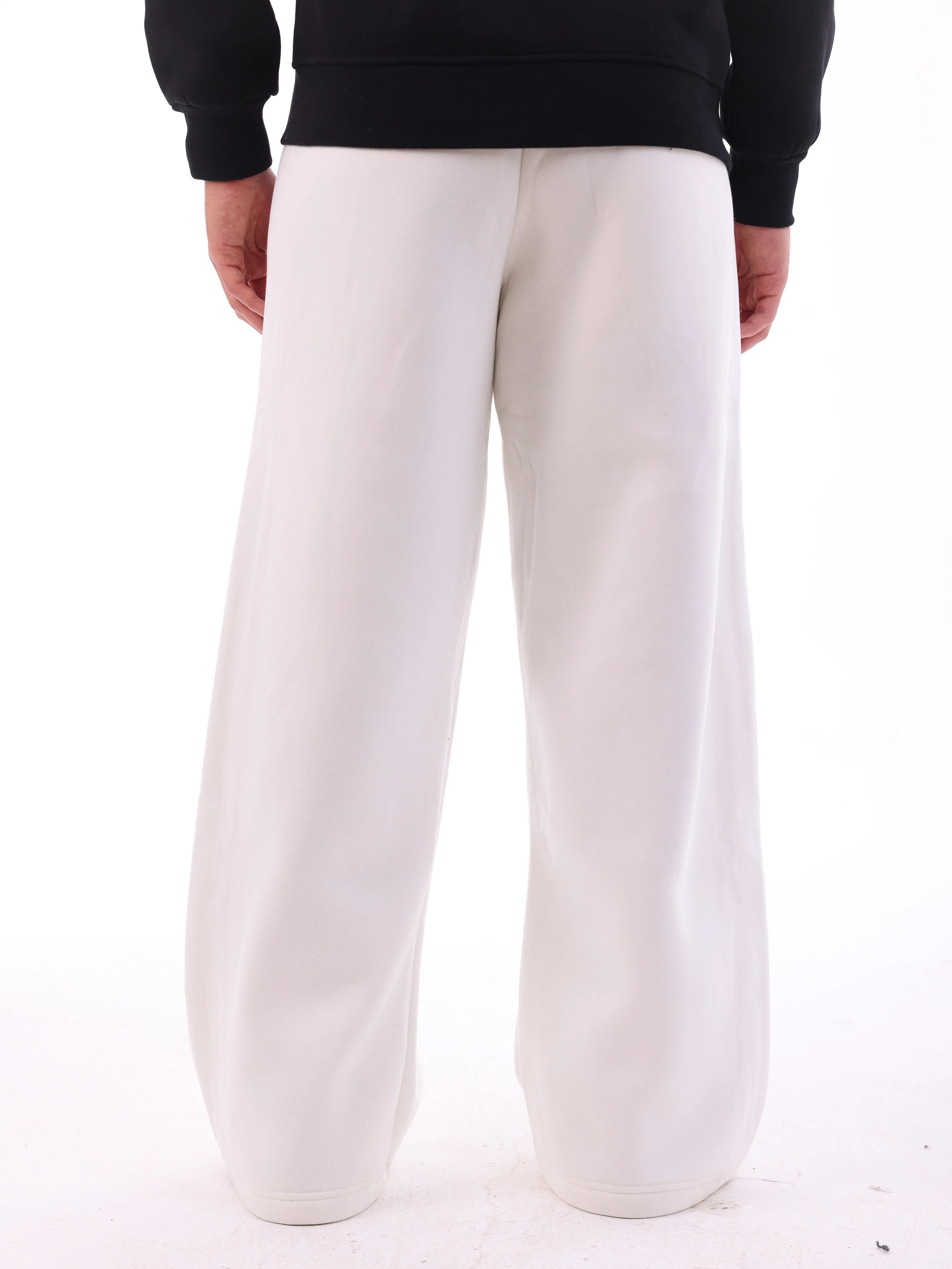 Winter Joggers - Image 15